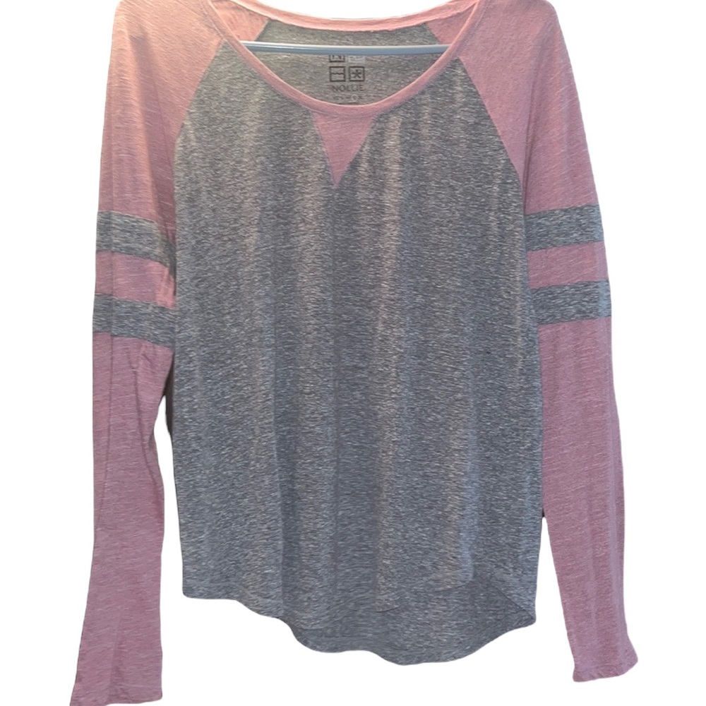 Grey + Pink Nollie long sleeve.